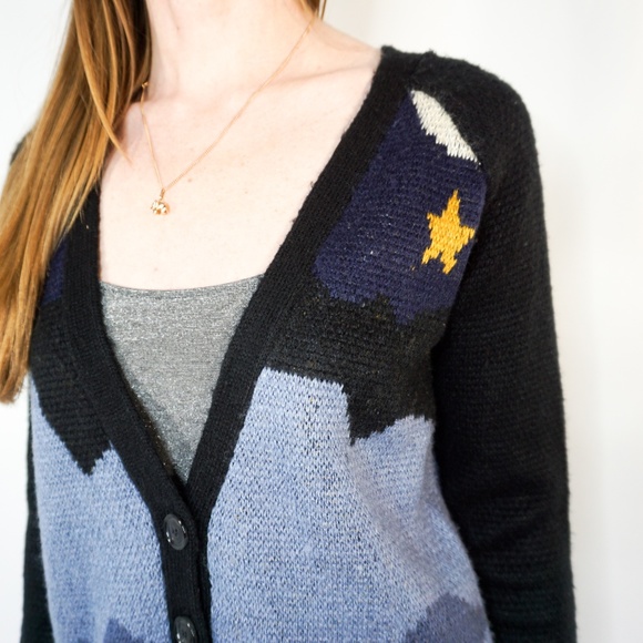 LA : HEARTS Starry Night Blue Knit Botton Sweater - Picture 7 of 8